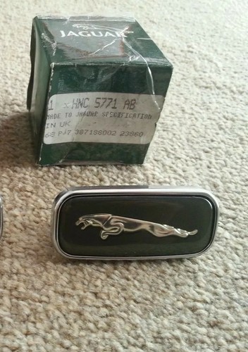 New genuine jaguar xj8 - genuine,
