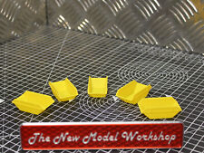 8 Yard Builder's Skip HO/OO 1:76 Scale 3 Pack Stackable Model Railway