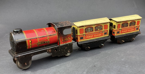 Vintage tin clockwork - vintage,