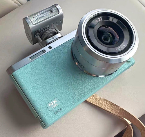 Samsung mini mirrorless - nx,