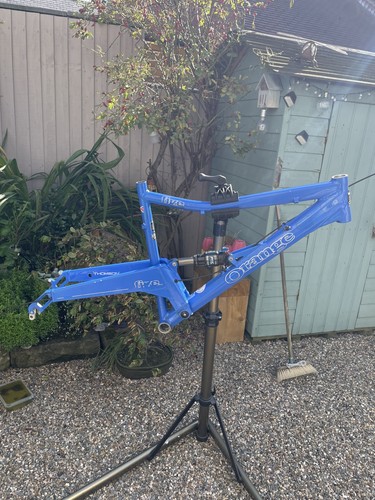 Orange five full - full, suspension