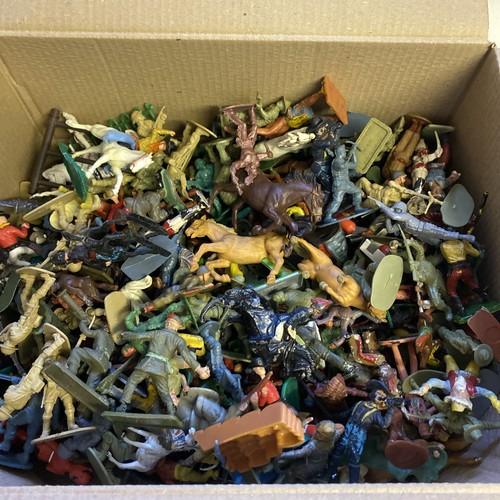 Vintage toy soldiers job - vintage,