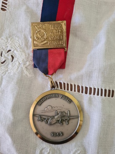 Air training corps medal 1982 - training,
