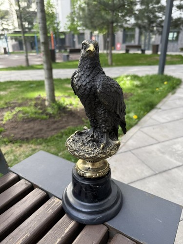 Bronze eagle statue sculpture - statue,