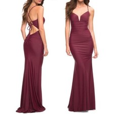 La Femme Plunging V-Neck Berry Gown Prom Dress 30484 Size 2