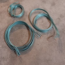 QED PROFILE 8.  FLAT SPEAKER WIRE TESTED AND WORKING. 2x5 metres. 1 x3 metres.
