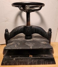 CAST IRON BOOK PRESS antique