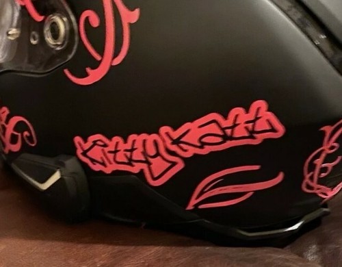 Grafitti helmet tank - grafitti, helmet/tank