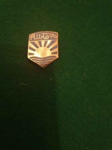 Albion truck lapel badge - ,