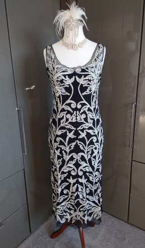Phase eight black - eight, ivory