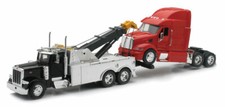 1/32 New Ray Peterbilt Model 387 Red Cab & 379 Tow Truck Black Chrome SS-12053A