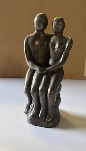 Seated lovers figurine - “seated,