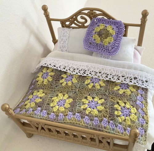 Dolls house crochet handmade - dolls,