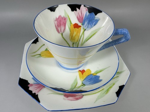 Paragon art deco tulips tea - ",
