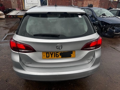 Vauxhall astra estate silver - astra,