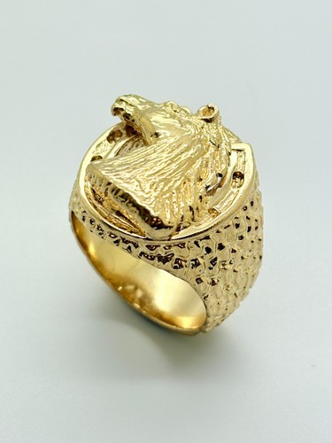 9ct yellow solid gold horse - yellow,