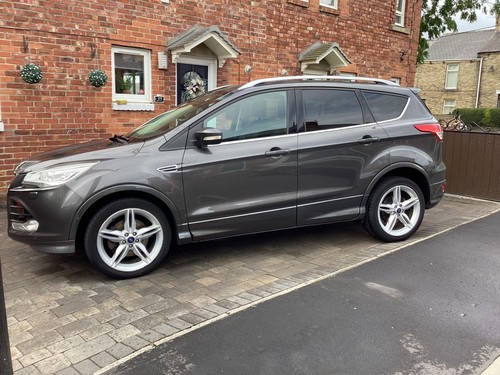 Ford kuga sport - , titanium