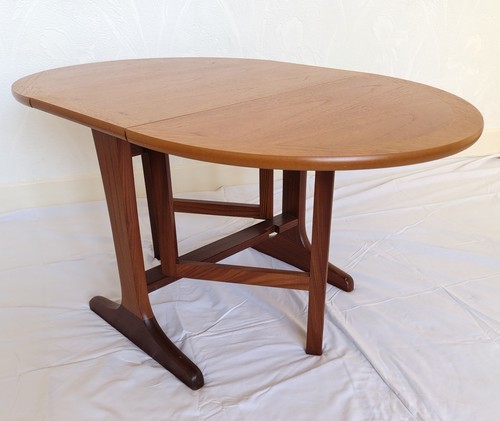 Small wooden oval - small,