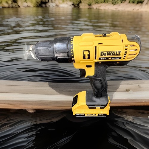 Dewalt dcd776 18v 0ah - 18v, 2.0ah