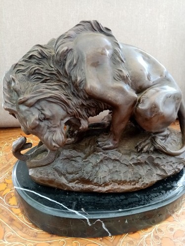 Large heavy bronze - large, statue