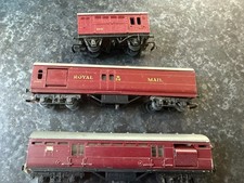 Tri-ang Hornby OO Mail Vans x