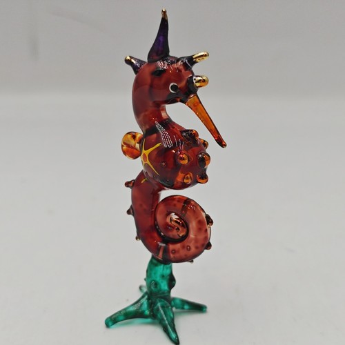 Art glass seahorse figurine - glass,