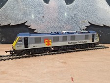Hornby OO Gauge Class 90 Loco Railfreight Distribution Grey 90131 Crewe Electric