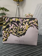 Soft Pink Ted Baker Make-up