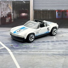 Hot Wheels Porsche 914-6 White
