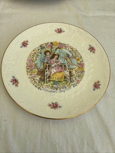 Royal doulton valentines day - doulton,
