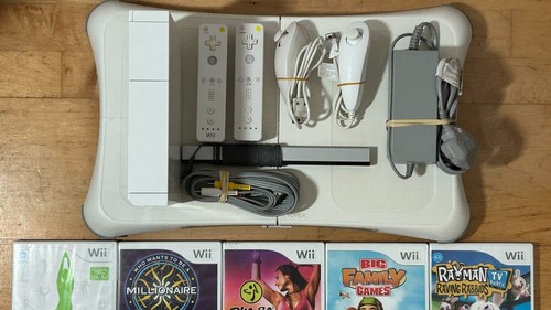 Nintendo wii fit bundle - nintendo, bundle,