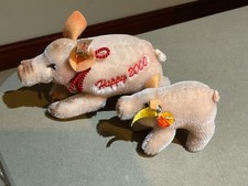 2 Steiff  pigs, Susi,10cm & Happy 2000 16cm,button in ear & fabric tag attached