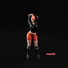 1/87 Fitness strong Girl & Hat