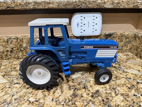 Vintage scale models ford - 1/16,