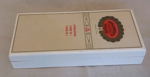 Vintage wooden cigar box - cigar,