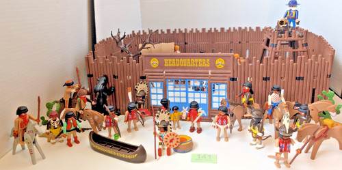 Playmobil vintage fort - playmobil, mixed