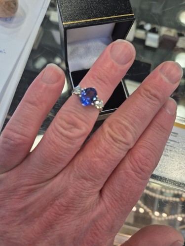 Platinum diamond tanzanite - platinum,