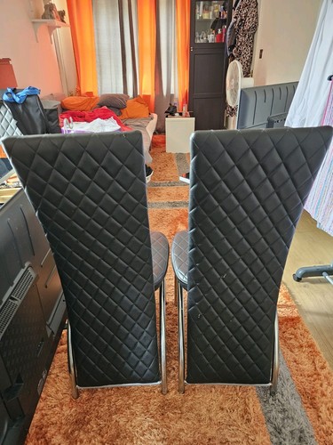 Very good condition - good,