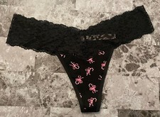 NWOT VICTORIA'S SECRET S CANDY
