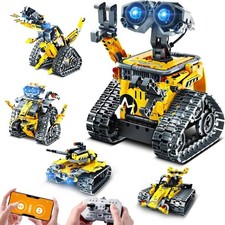 4 in 1 Technic Robot Building