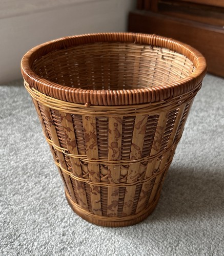 Lovely vintage solid - vintage, wicker