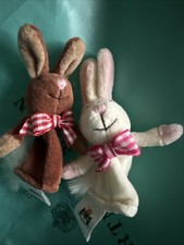 Jellycat Two Bunny Finger