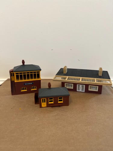 Triang station set - triang,
