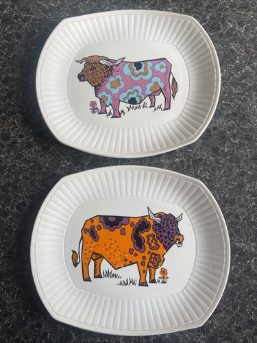 Vintage beefeater steak - beefeater, plates
