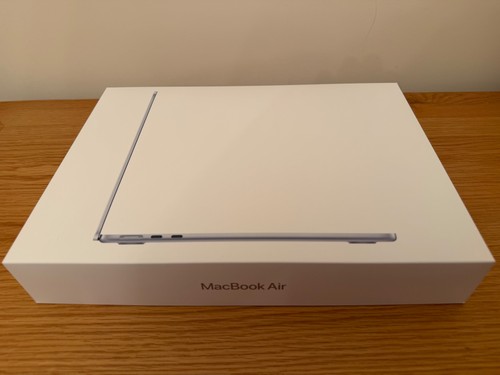 Macbook air inch - air, m5