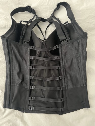 Marlies dekkers undressed - marlies,
