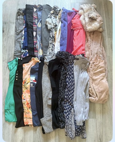 Ladies clothes bundle size - clothes,