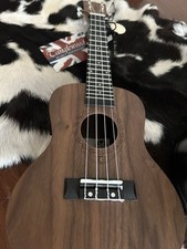 Tanglewood Tiare Series TWT3 E Electro-Acoustic Concert Ukulele