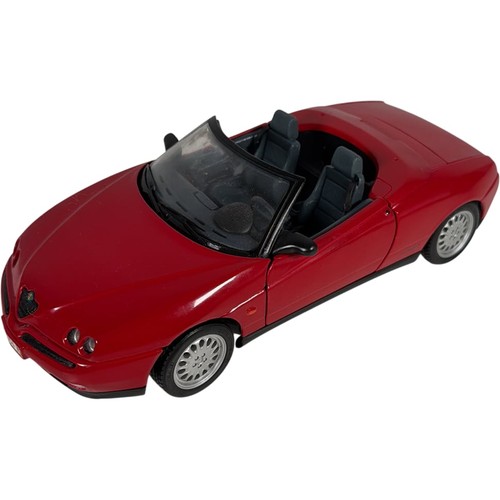 Maisto alfa romeo spider 18 - romeo,