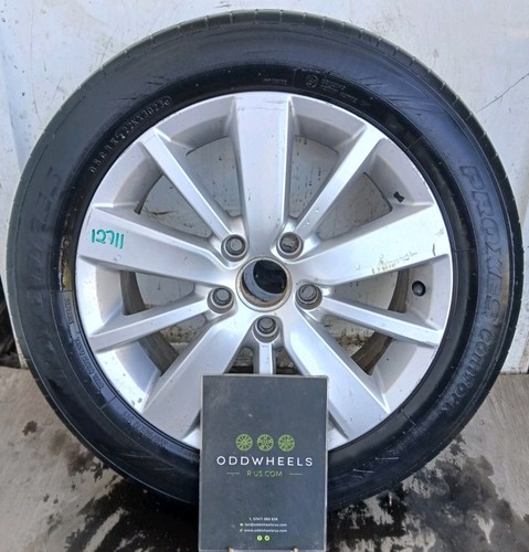 Golf alloy wheel - vw,